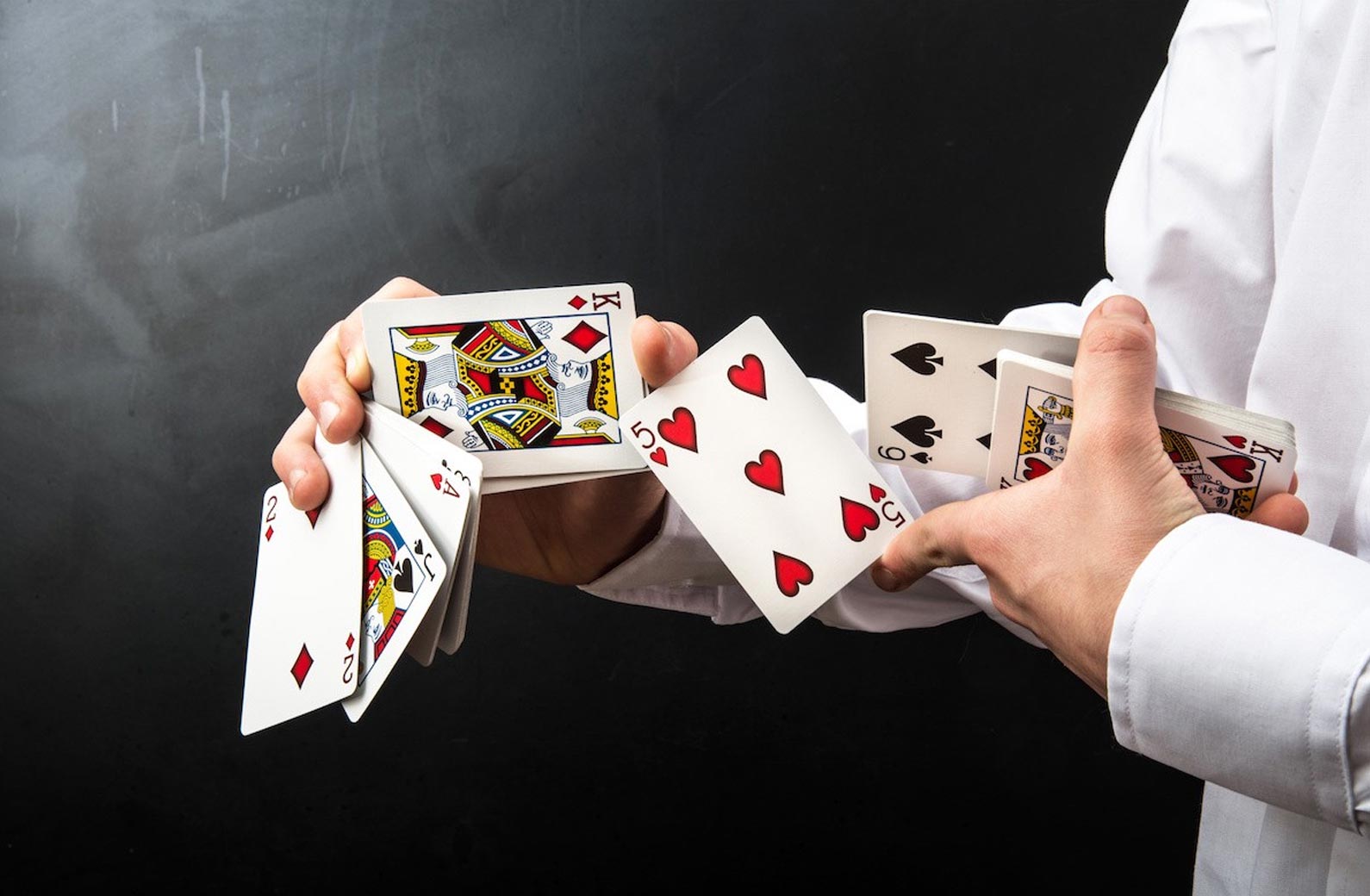 Easiest Card Tricks To Learn